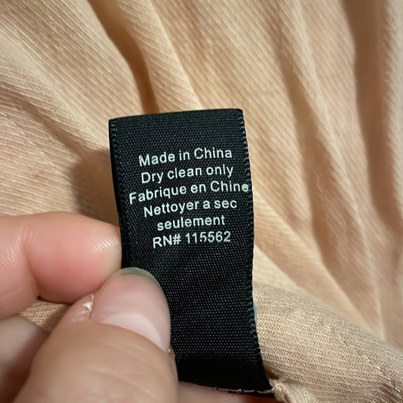 ELIZABETH & JAMES button down shirt - Picture 4 of 5